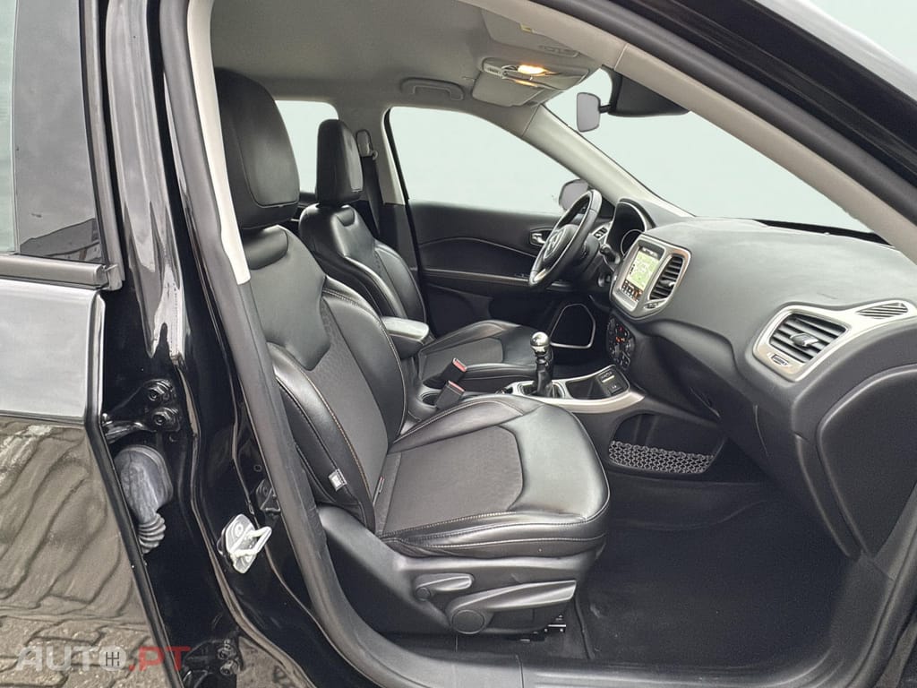 Jeep Compass 1.6 M-Jet Longitude