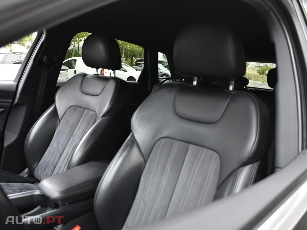 Audi E-Tron 55 quattro S line
