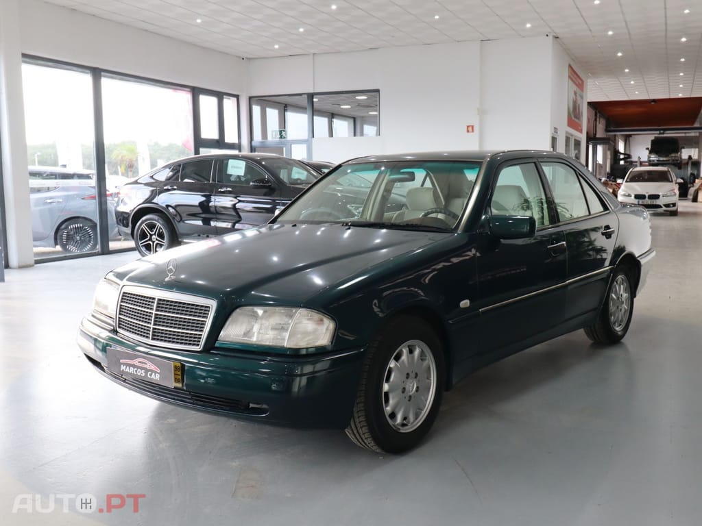 Mercedes-Benz C 220 D Classic