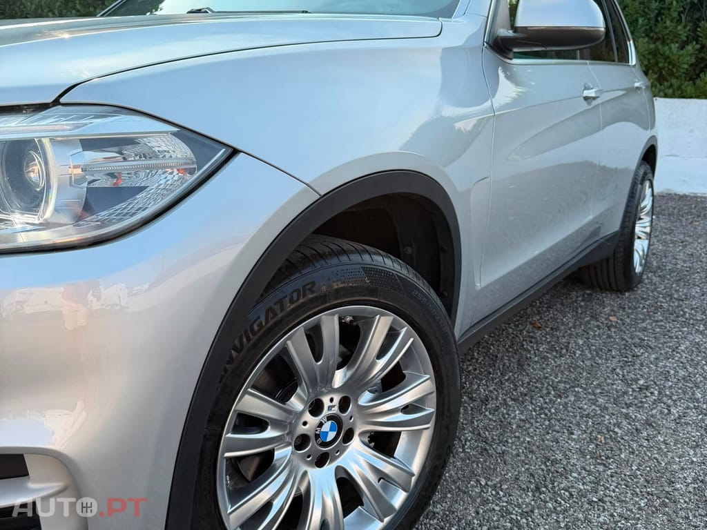 BMW X5 25 d sDrive Comfort 7L