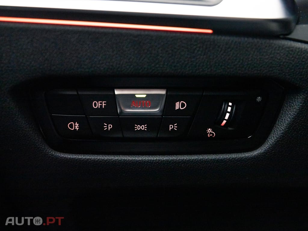 BMW 320 e Pack M Auto