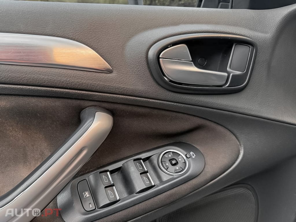 Ford S-Max 2.0 TDCi Titanium 7L