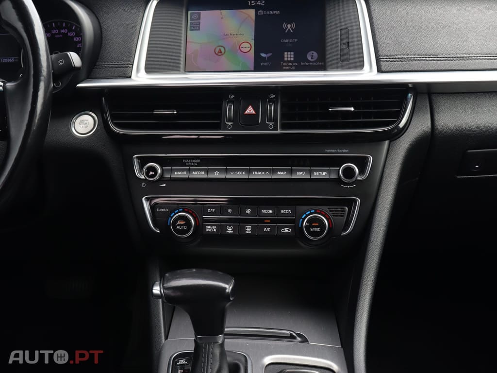 Kia Optima 2.0 CVVT PHEV