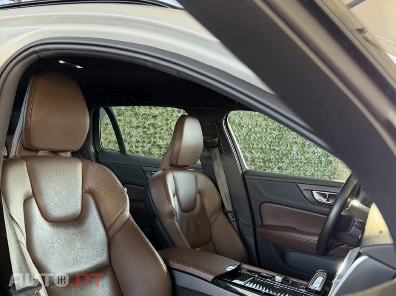 Volvo V60 2.0 T6 AWD TE R-Design