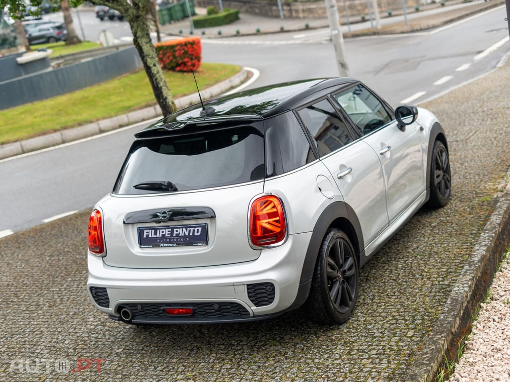 MINI Cooper Cooper Premium JCW Auto