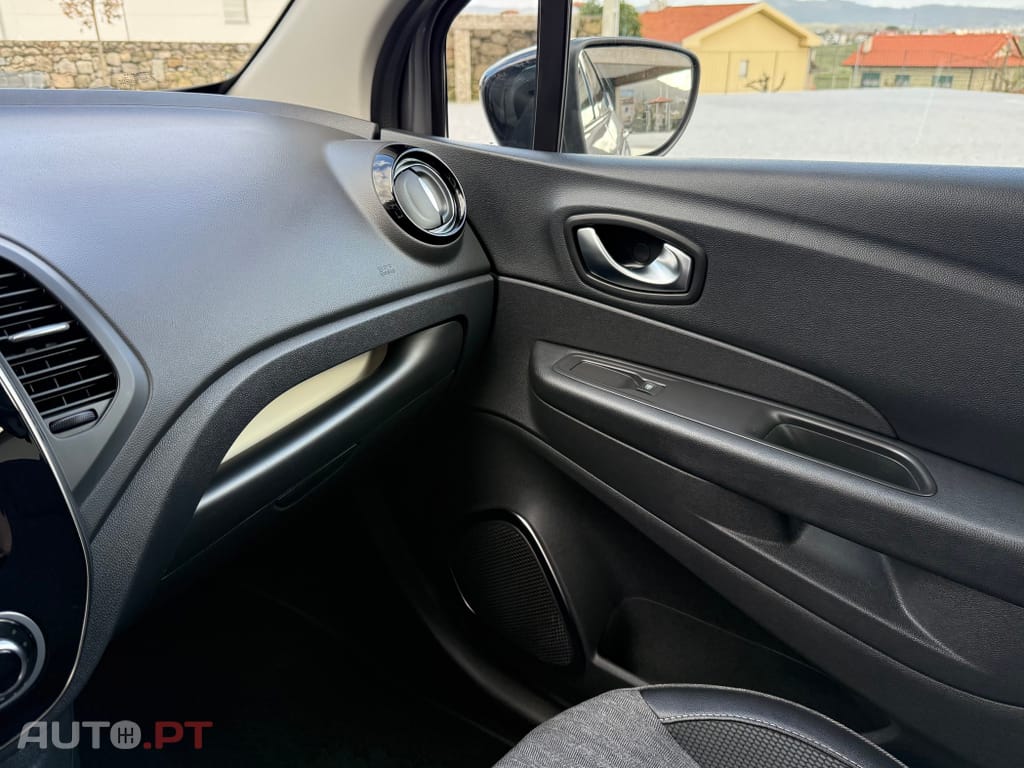 Renault Captur 0.9 TCE Exclusive