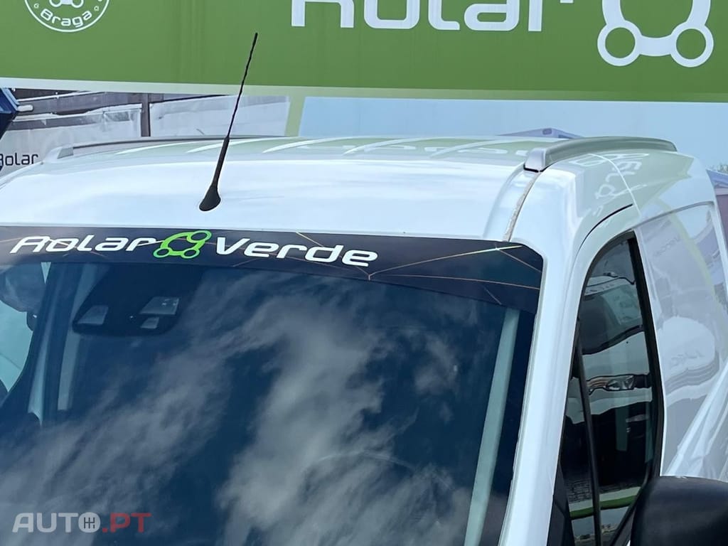 Ford Transit Connect 1.5 TDCi 200 L1 Sport