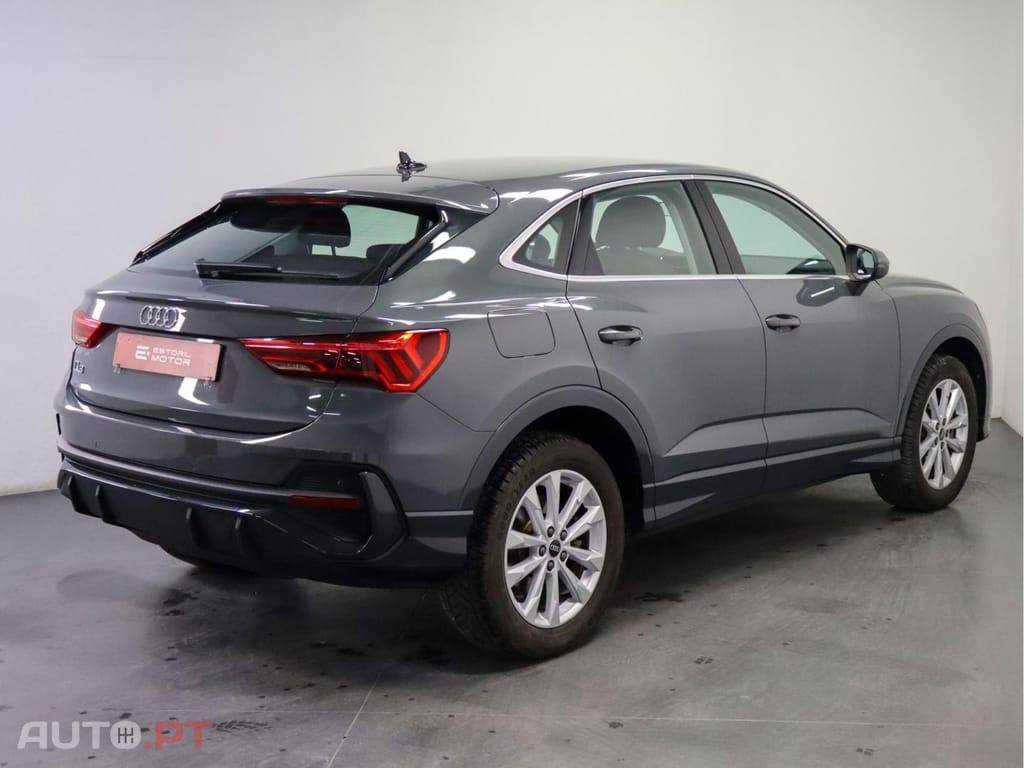 Audi Q3 45 TFSIe S tronic