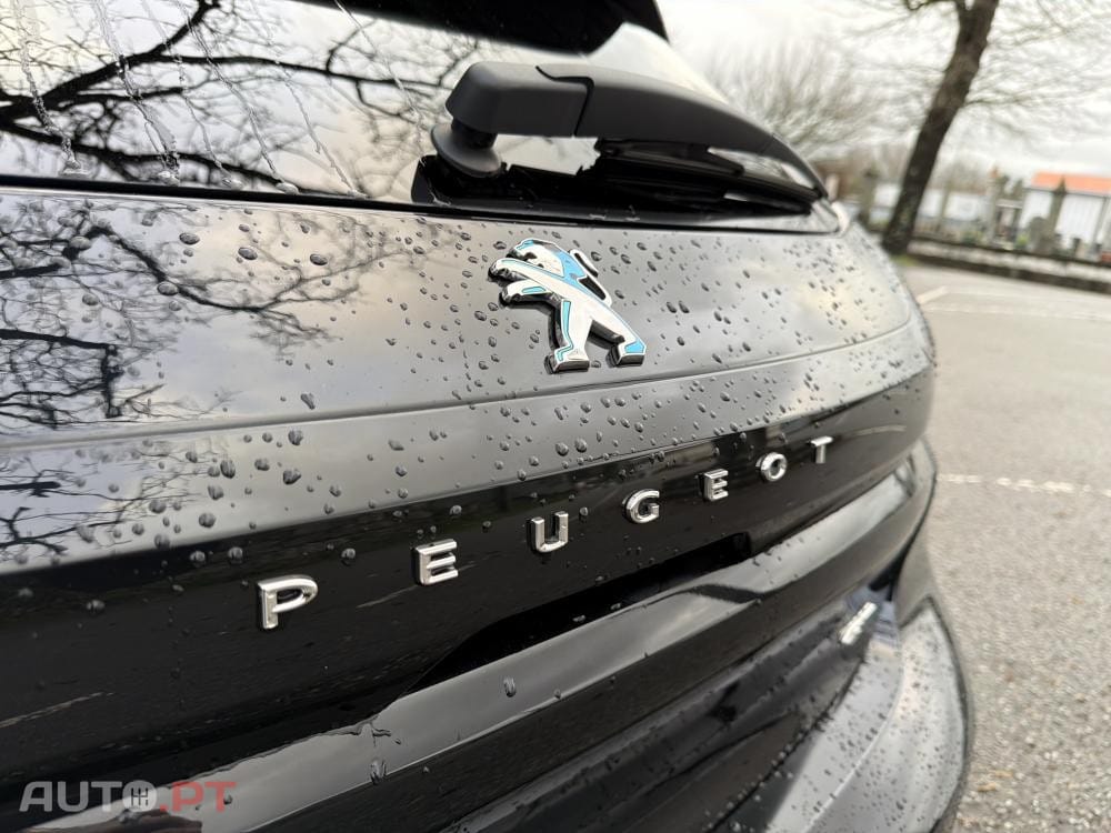 Peugeot E-208 50 kWh GT Pack