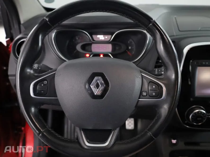 Renault Captur 1.3 TCe Exclusive