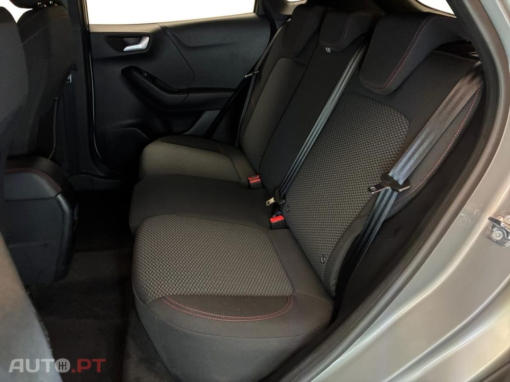 Ford Puma 1.0 Flexifuel mHEV ST-Line