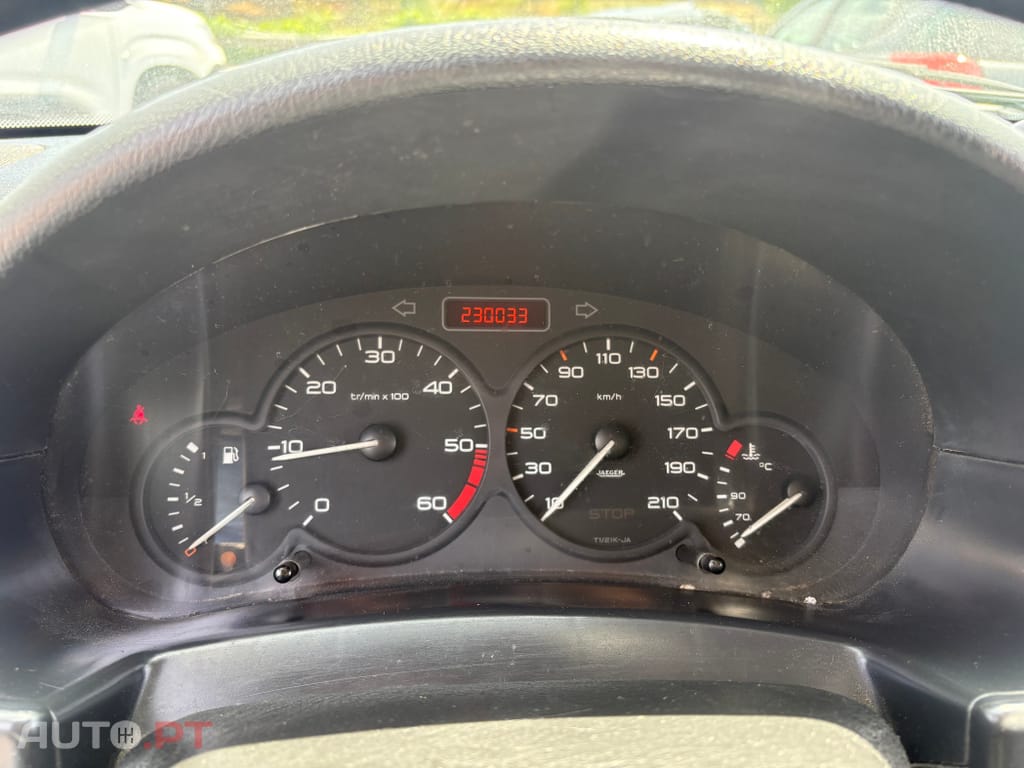 Citroen Berlingo 1.9 D 800 Plancher