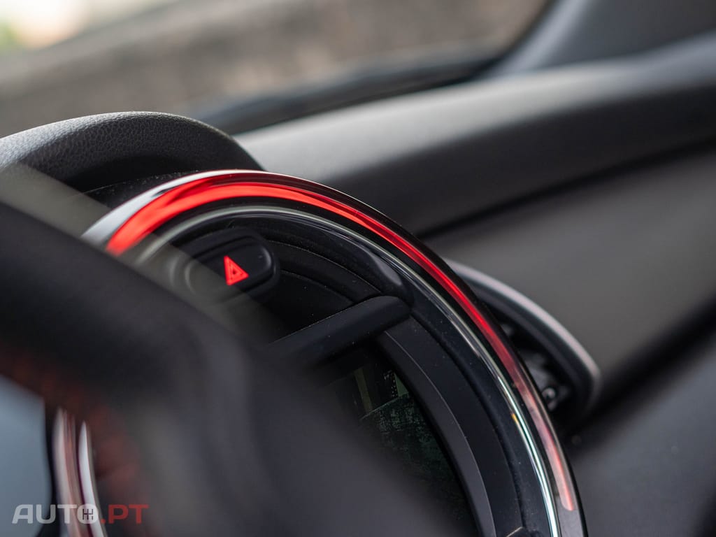 MINI Cabrio Cooper Premium Extra JCW Auto