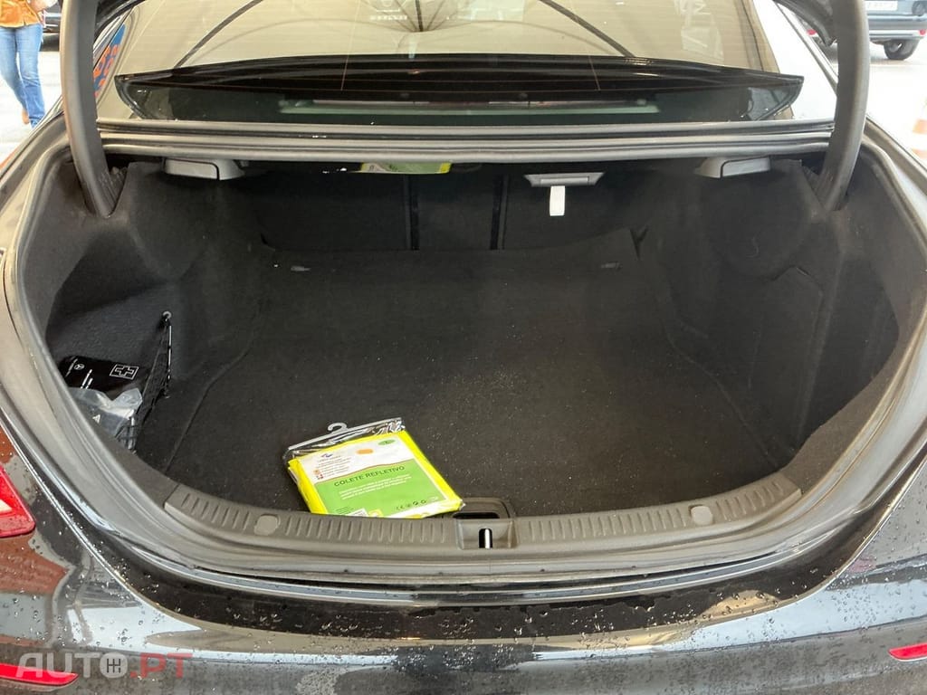 Mercedes-Benz E 350 d AMG