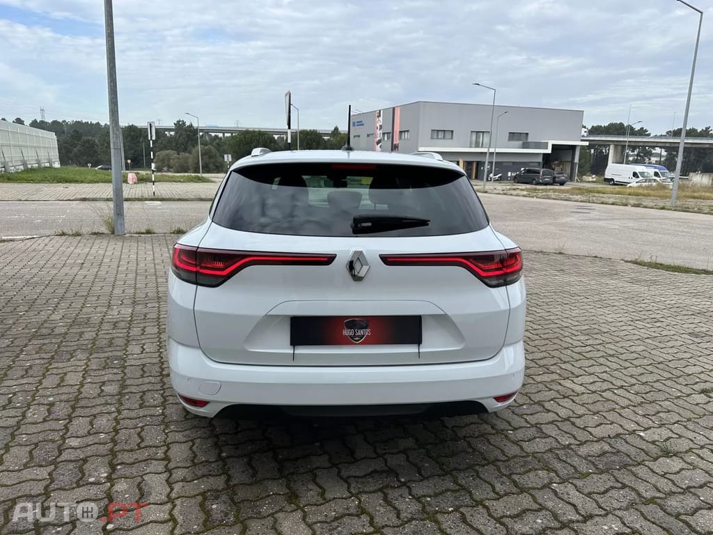 Renault Mégane Sport Tourer 1.5 Blue dCi Intens