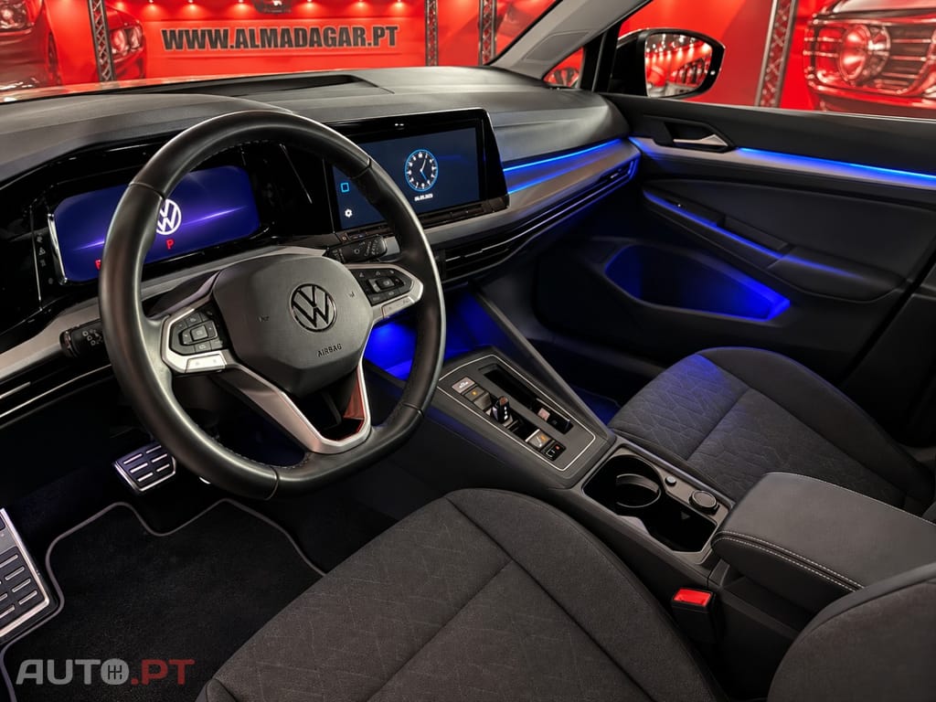 Volkswagen Golf 1.0 eTSI Life DSG