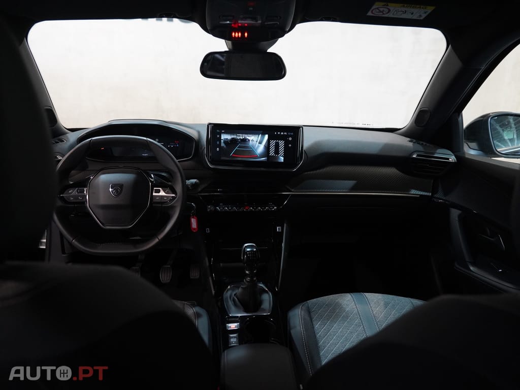 Peugeot 2008 1.2 PureTech Allure