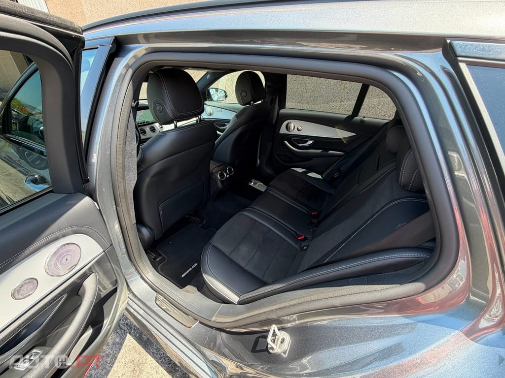 Mercedes-Benz E 300 de