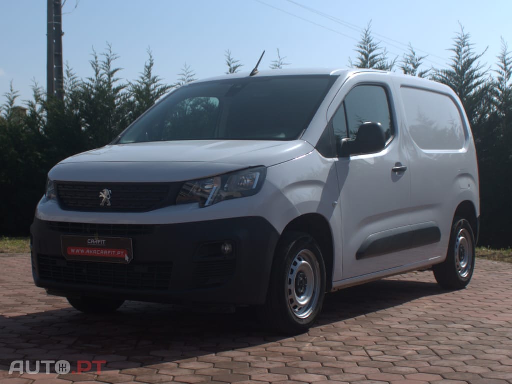Peugeot Partner 1.5 BlueHDi Asphalt Standard