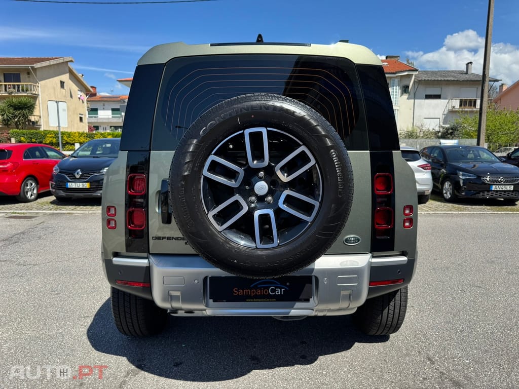 Land Rover Defender 2.0 D 110 AWD S