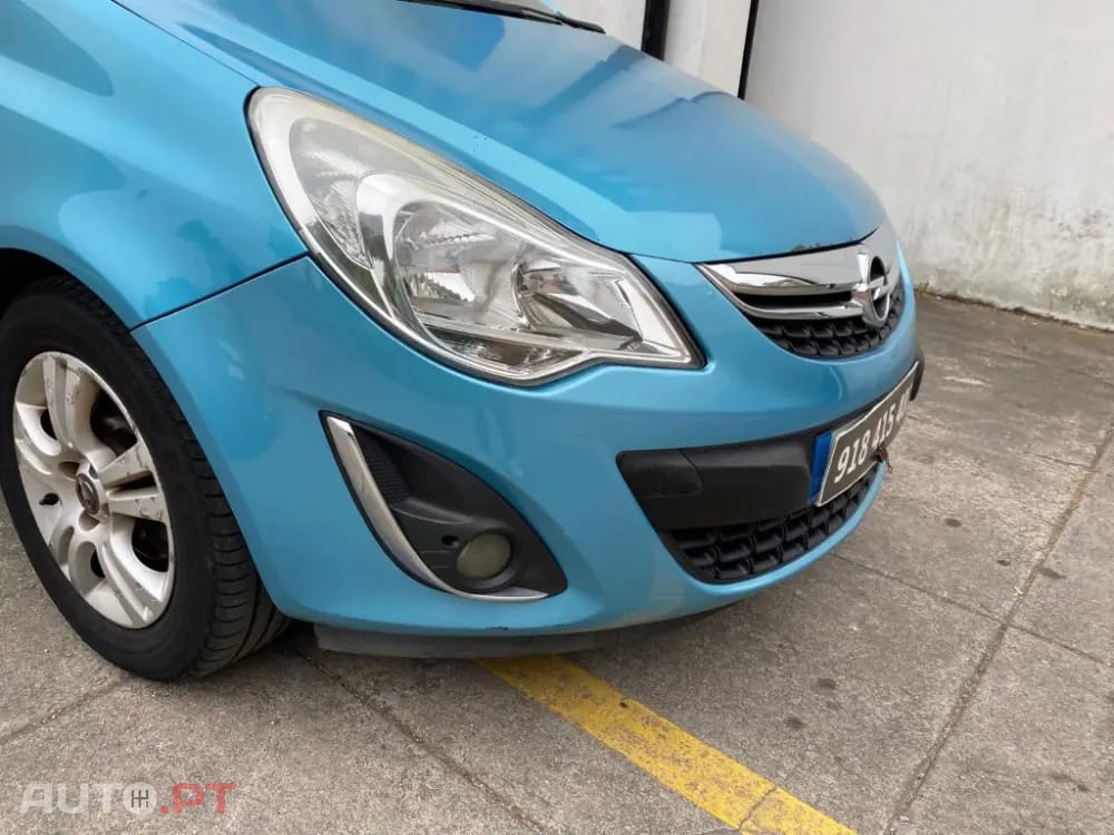 Opel Corsa 1.2 Enjoy