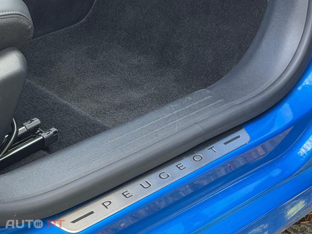 Peugeot E-208 50 kWh GT Line