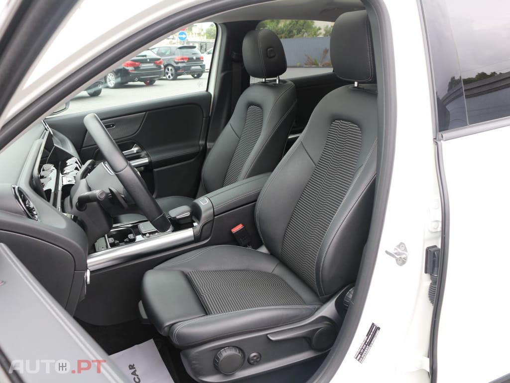 Mercedes-Benz GLA 250 e Progressive