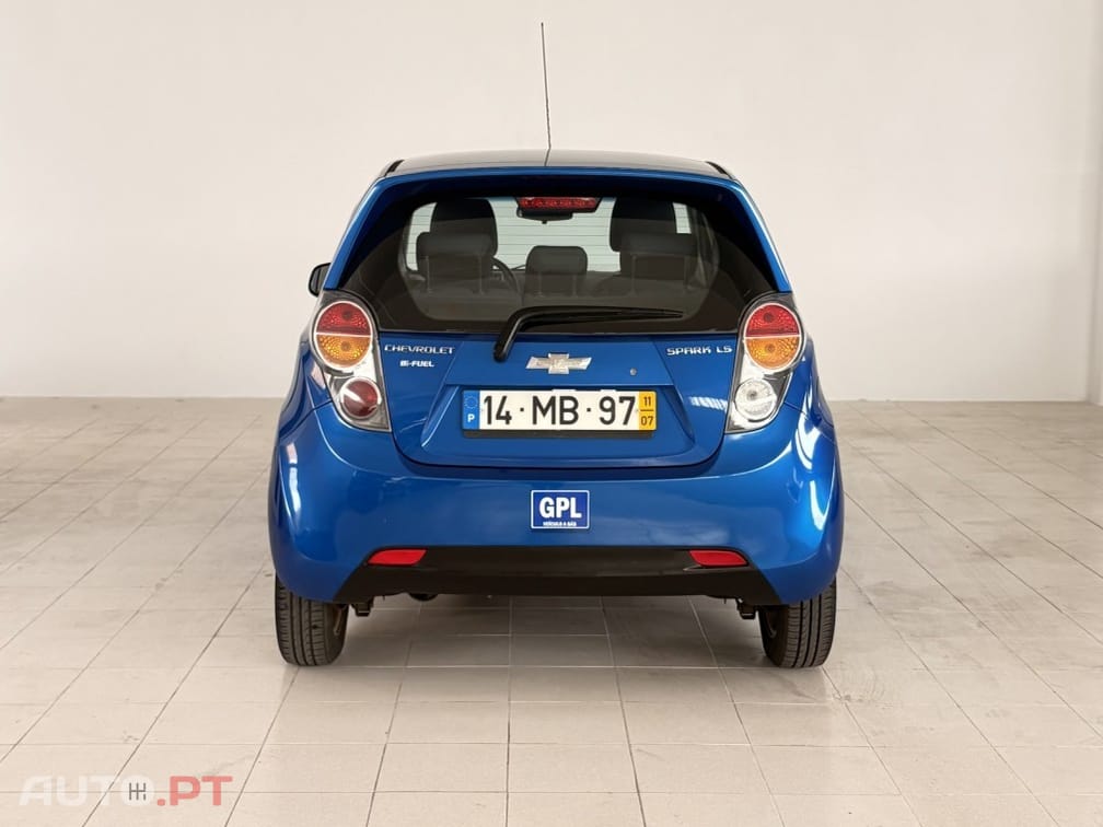 Chevrolet Spark 1.0 LS Bi-Fuel