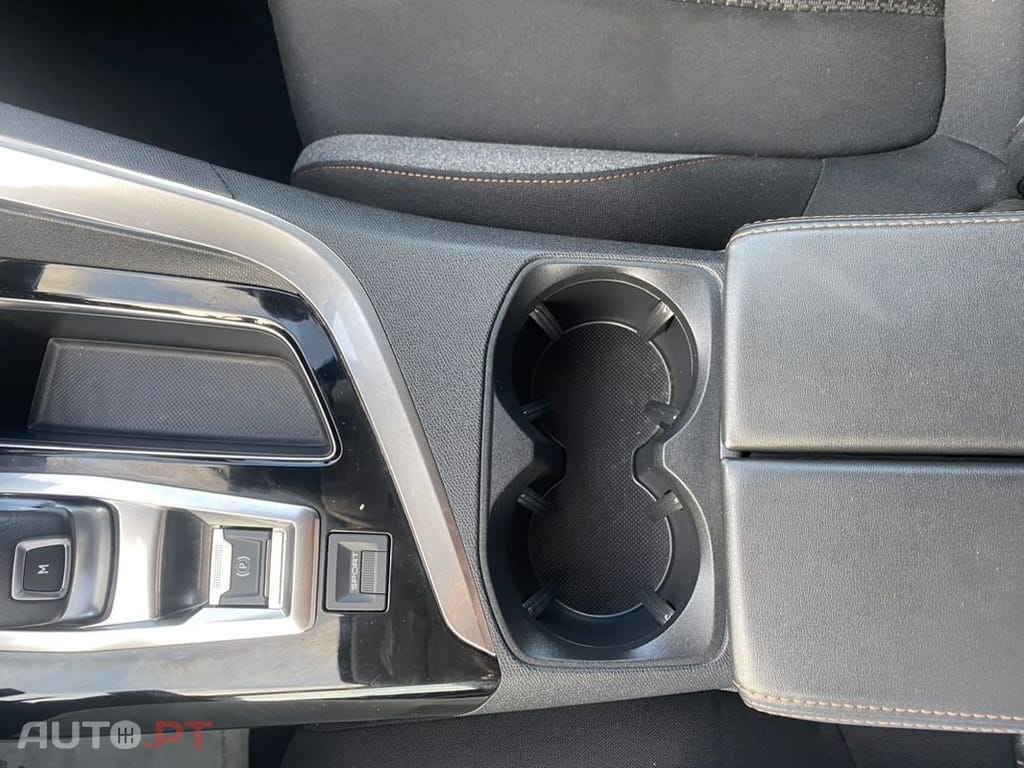 Peugeot 5008 1.5 BlueHDi Allure EAT8