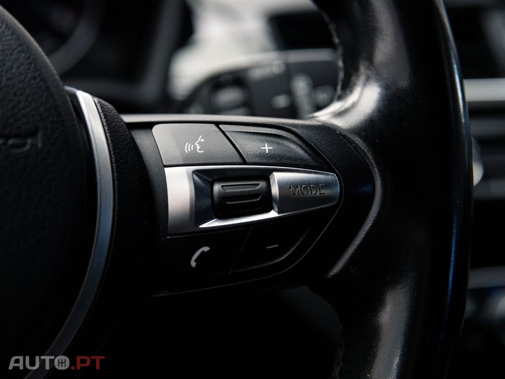 BMW X1 18 d xDrive Advantage