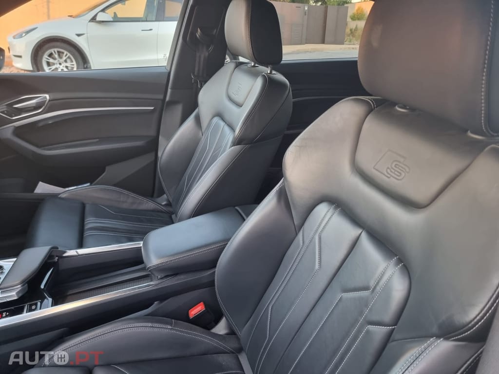 Audi Q8 E-Tron 50 quattro S line