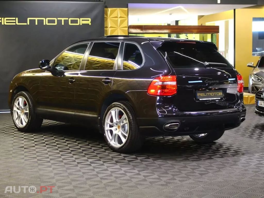Porsche Cayenne Tiptronic