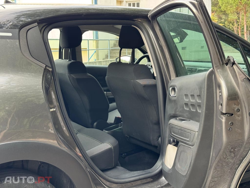 Citroen C3 1.2 PureTech Shine EAT6
