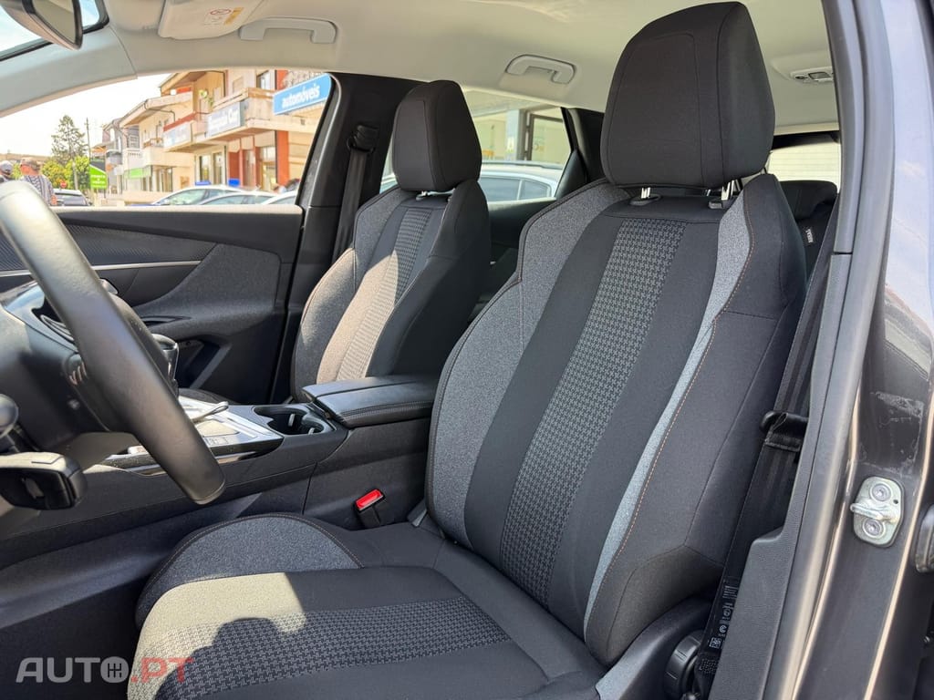 Peugeot 3008 1.5 BlueHDi Active Pack