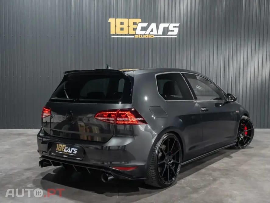 Volkswagen Golf 2.0 TSi GTi DSG Performance