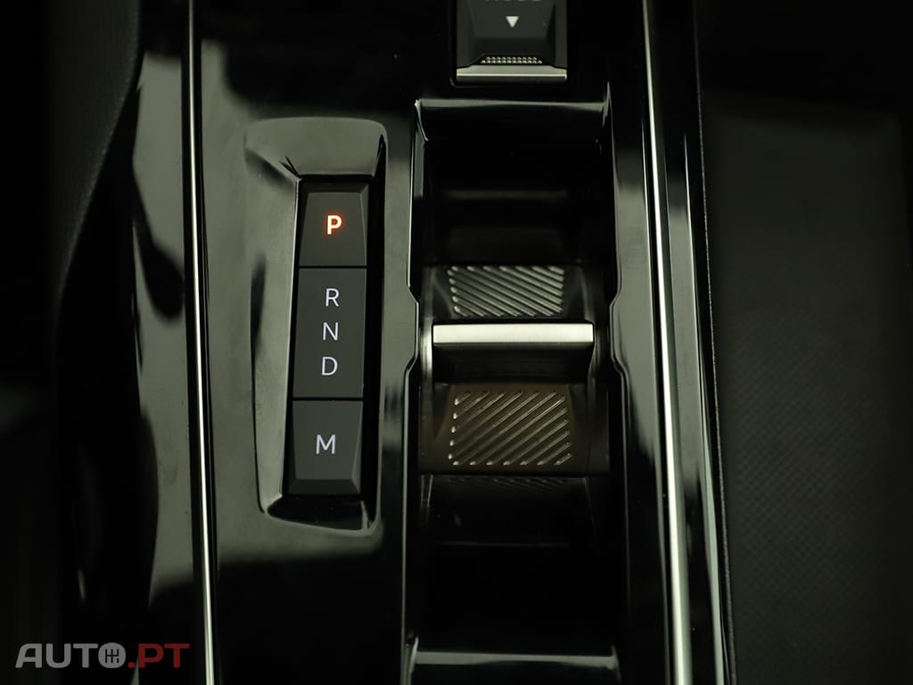 Peugeot 3008 3008 1.2 PureTech GT EAT8