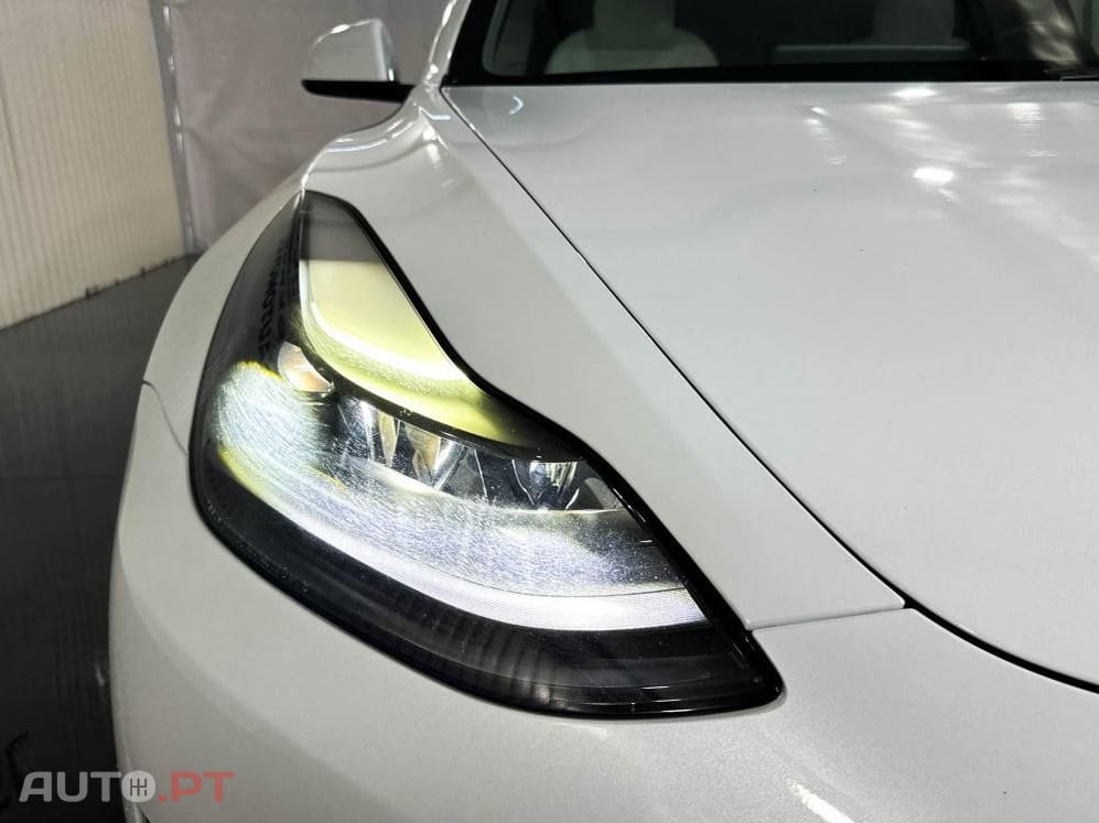 Tesla Model 3 Performance AWD
