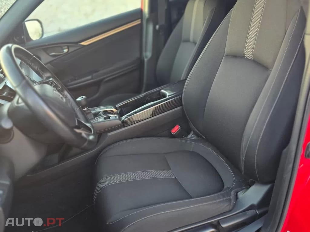 Honda Civic 1.0 i-VTEC Elegance