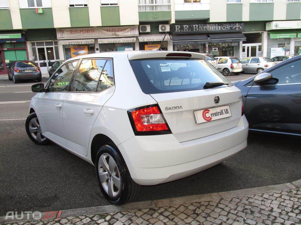 Skoda Fabia Diesel 1.4 TDi 105cv Só 22.000KM