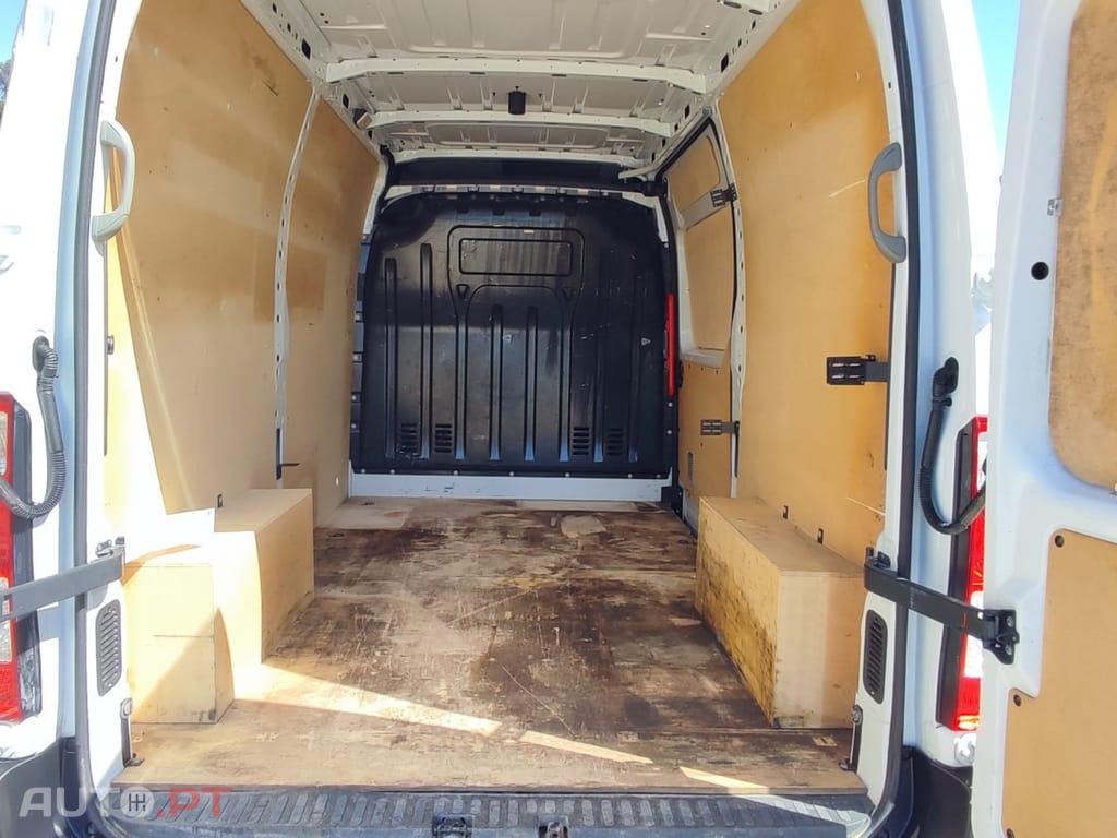 Renault Master 2.3 dCi 150.35 L2H2
