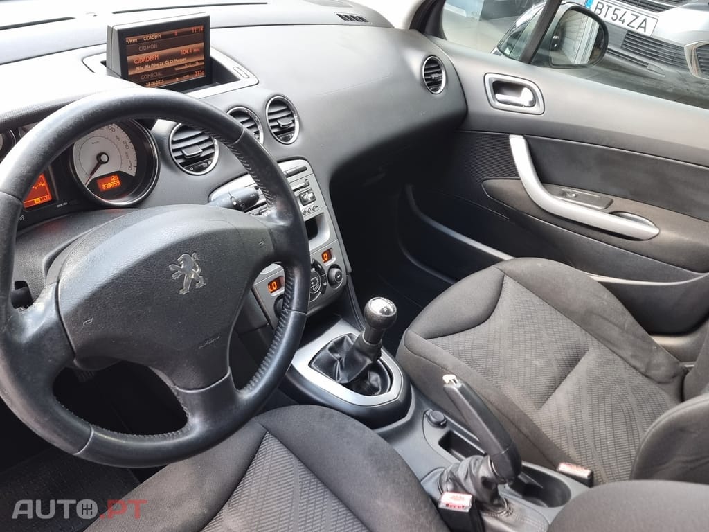 Peugeot 308 SW 1.6 HDi SE Navteq