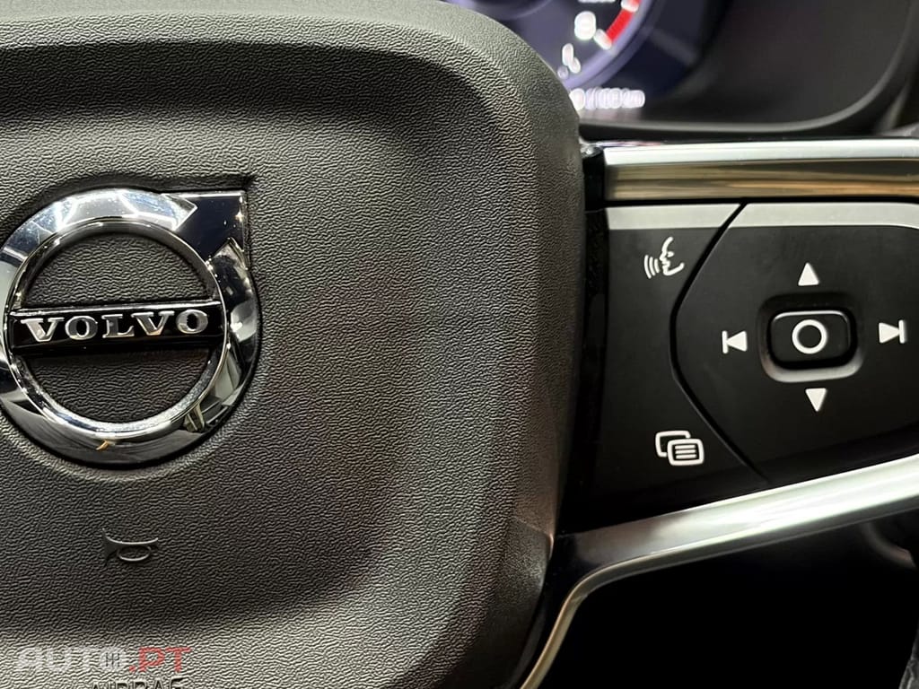 Volvo XC40 1.5 T3 Momentum