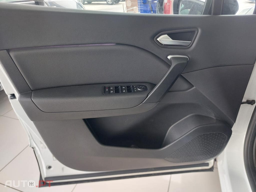 Renault Captur 1.0 TCe Intens Bi-Fuel