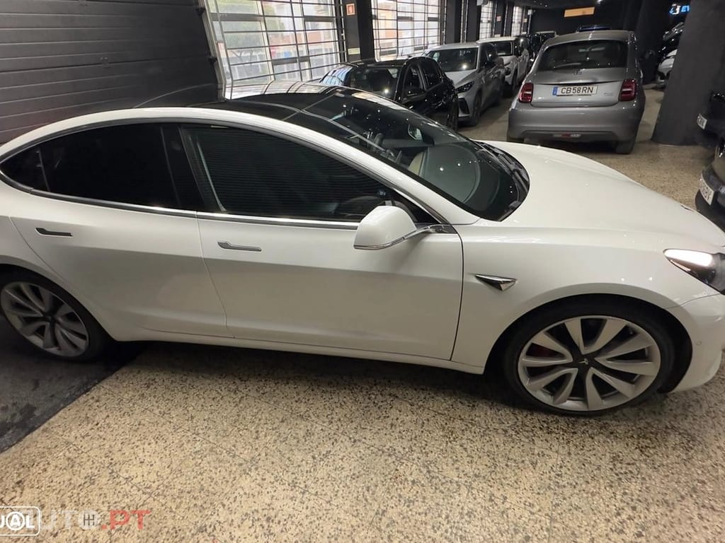 Tesla Model 3 Performance Dual Motor AWD