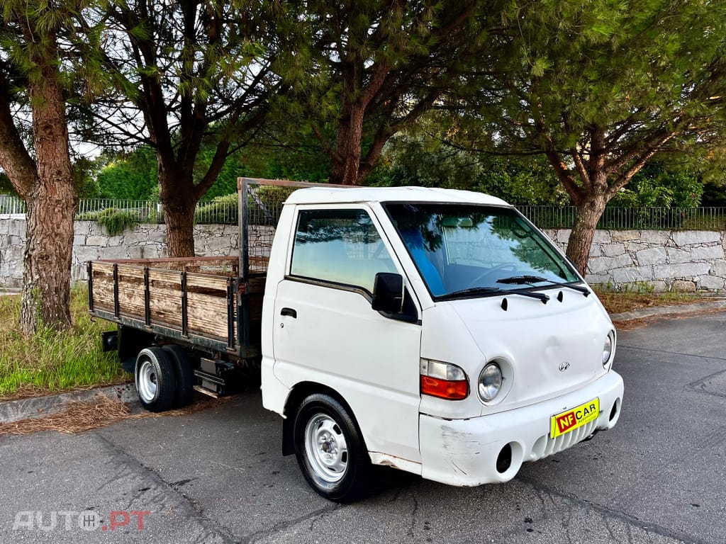 Hyundai H100 .