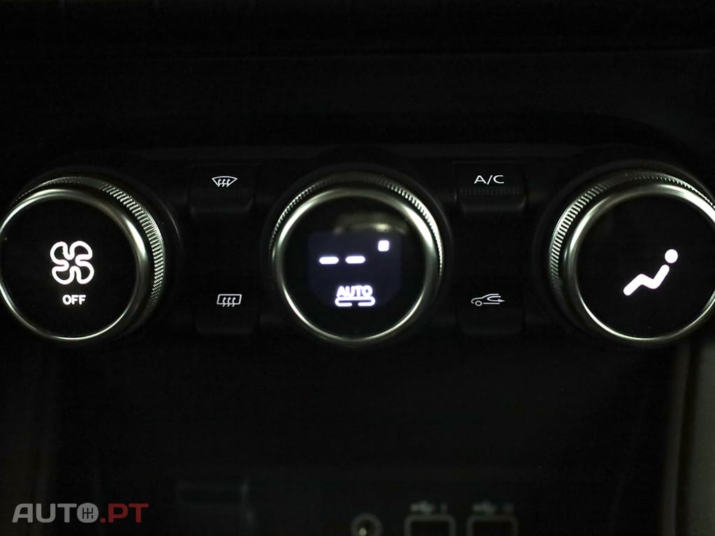 Renault Captur Captur 1.0 TCe Techno Bi-Fuel