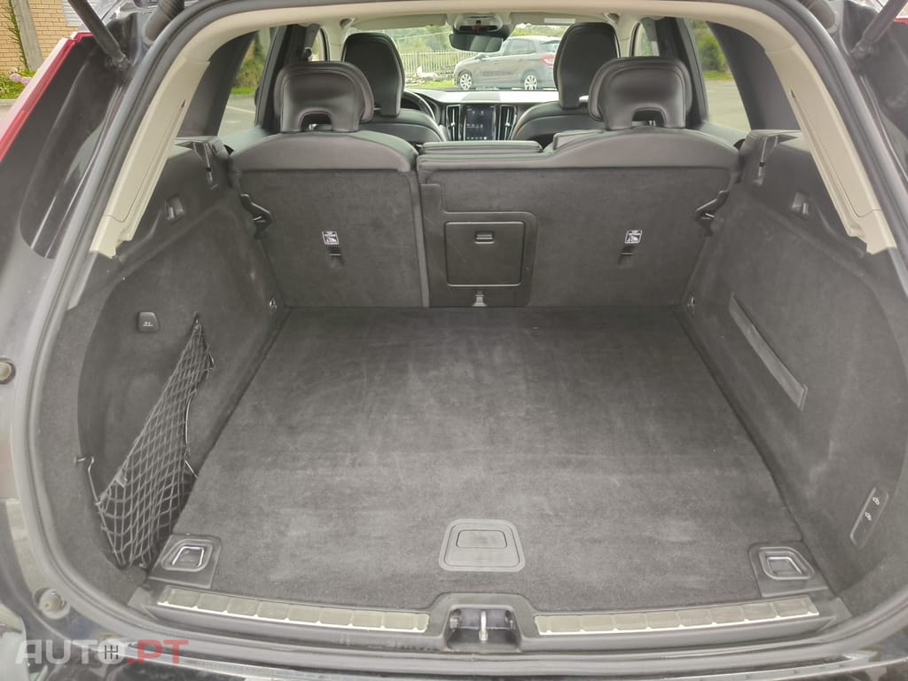 Volvo XC60 2.0 T8 PHEV Inscription AWD