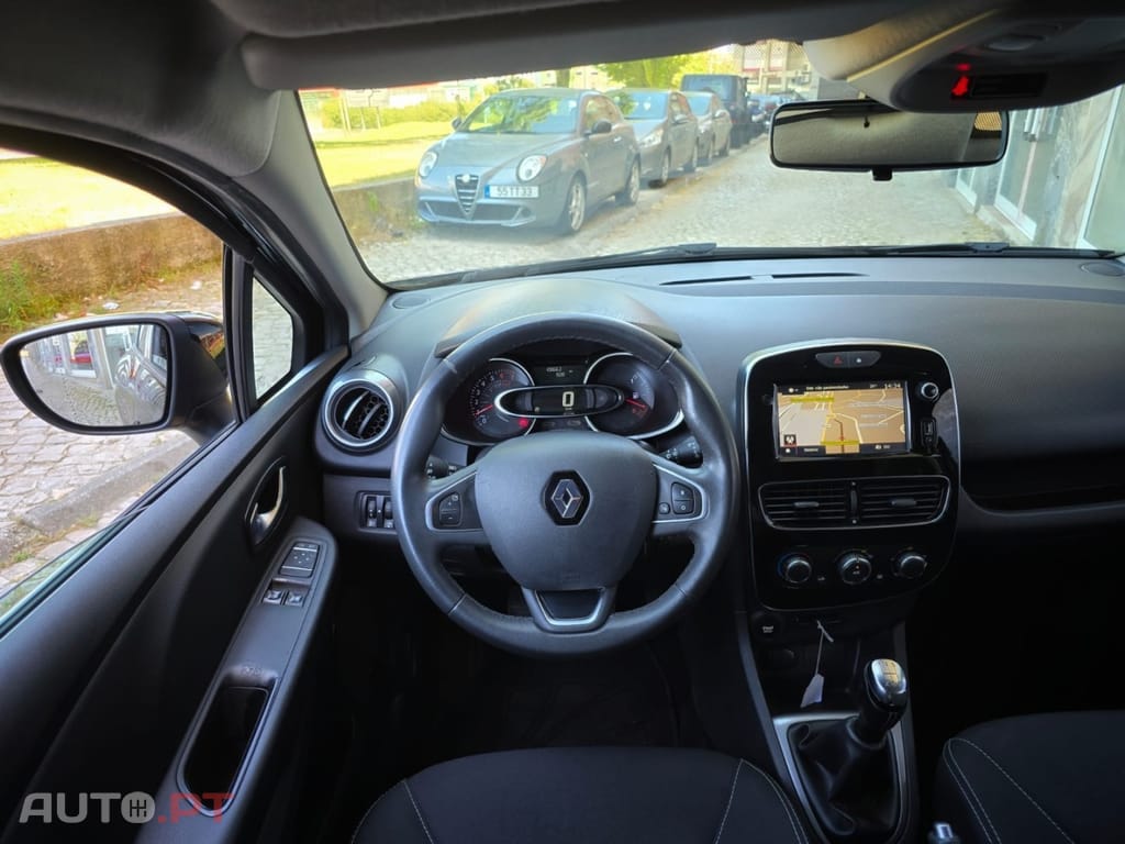 Renault Clio Sport Tourer 0.9 TCe Limited