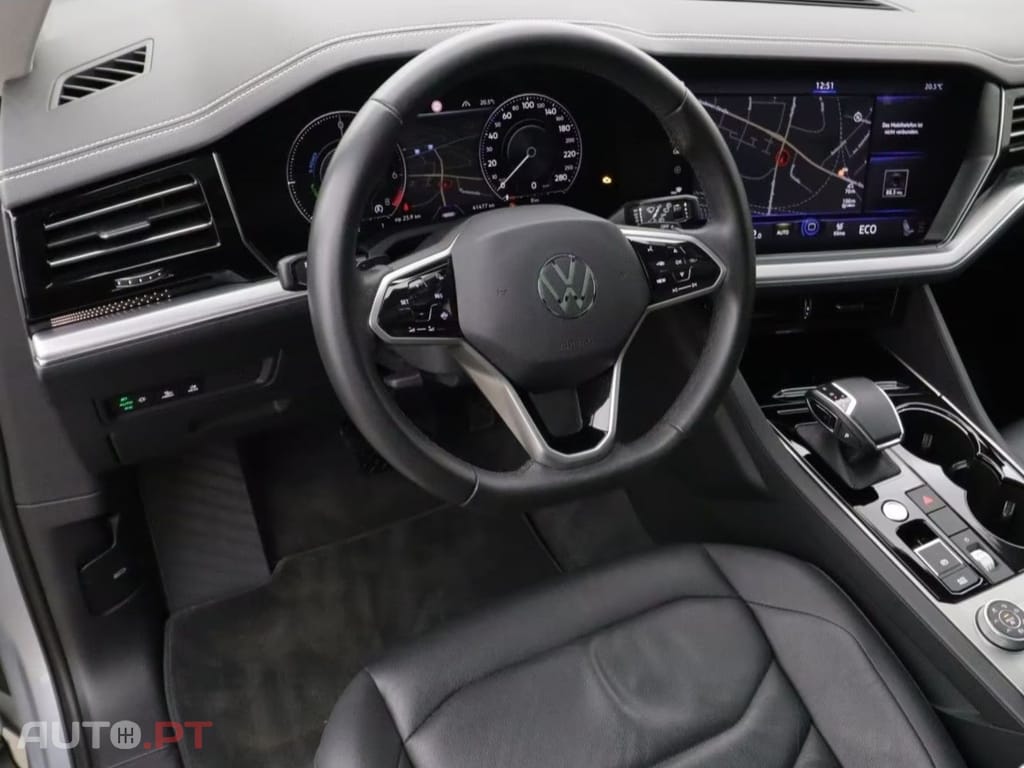 Volkswagen Touareg I.V.A DEDUTIVEL EHYBRID 3.0 V6 