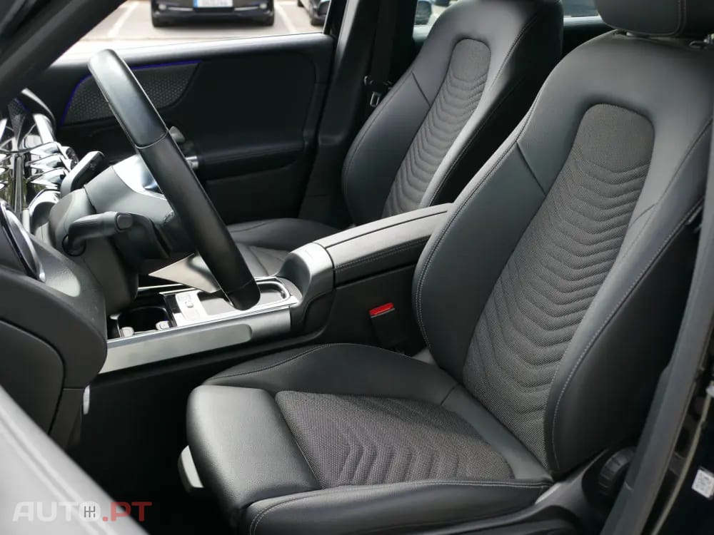 Mercedes-Benz EQB 300 4Matic Progressive